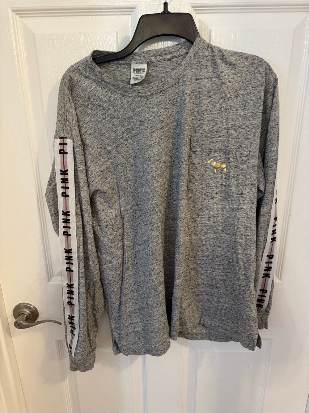 PINK Victoria's Secret Heather Gray Long Sleeve Tee with Gold Dog Emblem - Picture 1 of 6